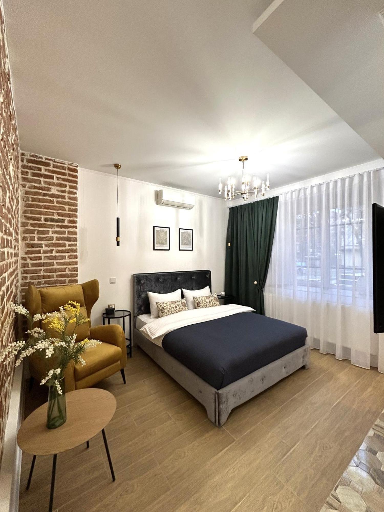 Modern Apartment, 100M To Opera Lviv Extérieur photo