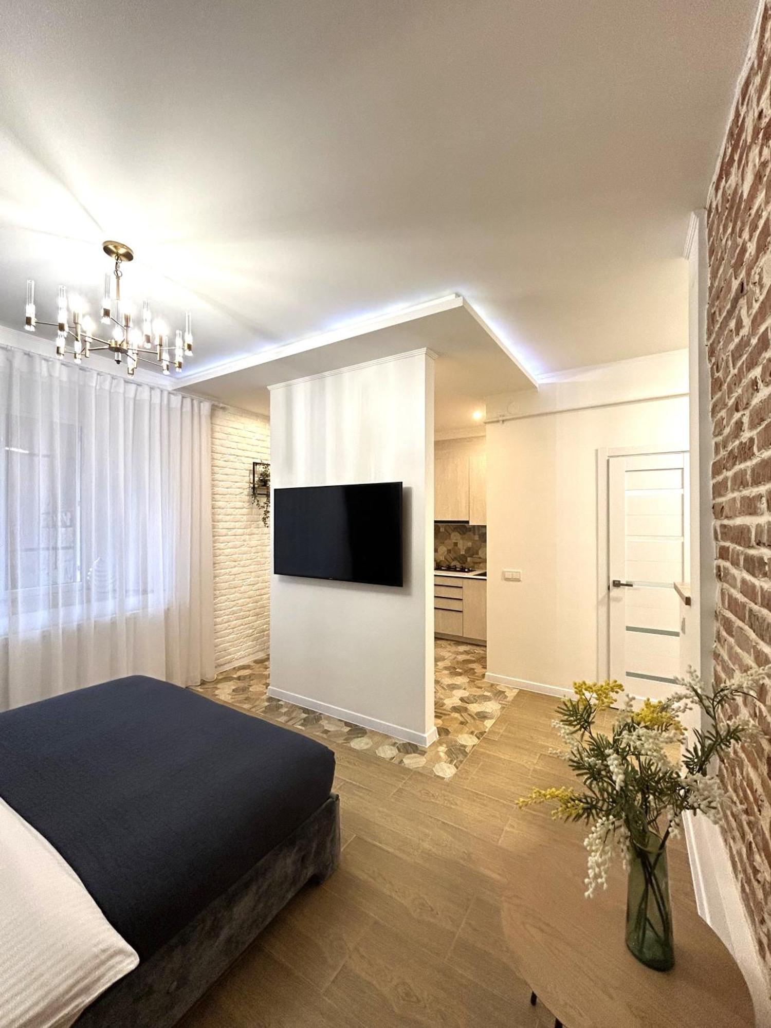 Modern Apartment, 100M To Opera Lviv Extérieur photo