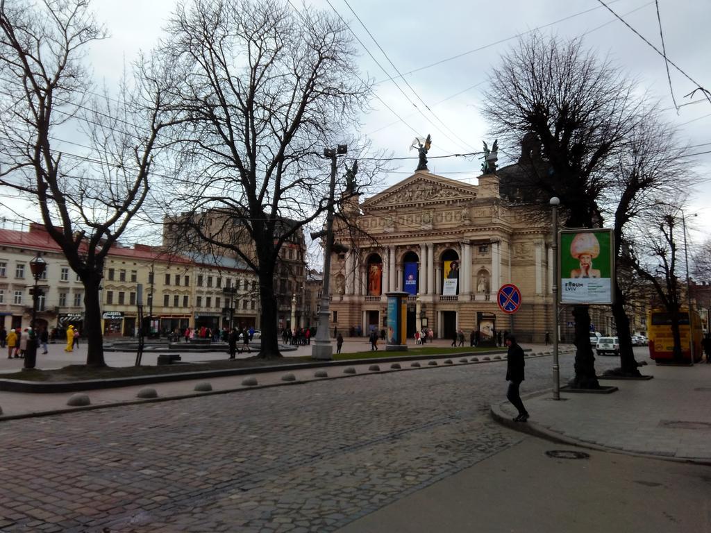 Modern Apartment, 100M To Opera Lviv Extérieur photo